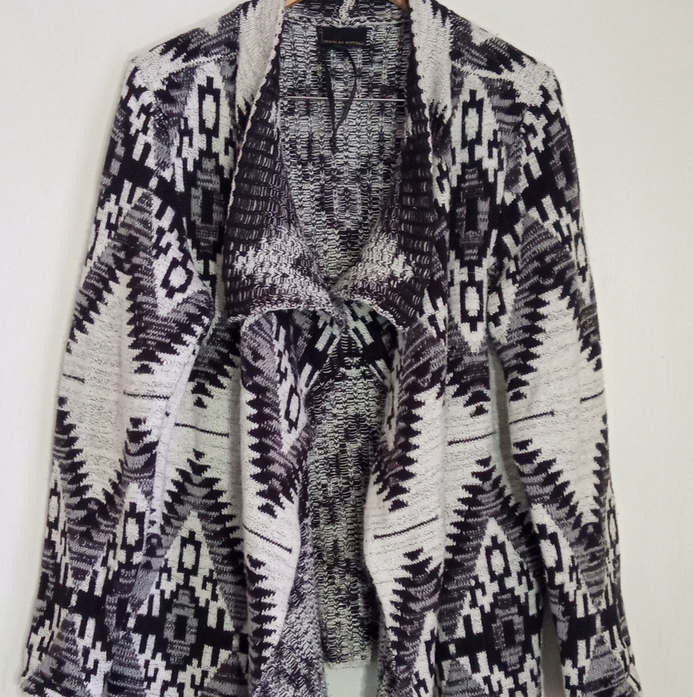 Jeans by Buffalo Aztec Patterned Black and White Waterfall Cardigan Sweater